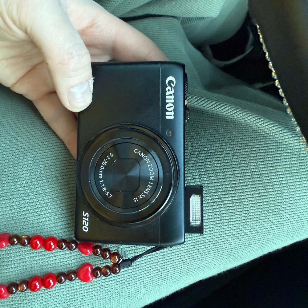 Canon powershot s120